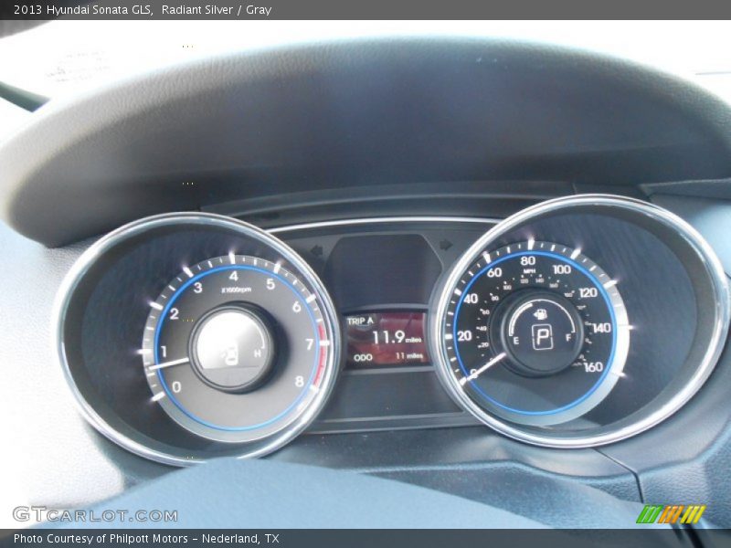 Radiant Silver / Gray 2013 Hyundai Sonata GLS