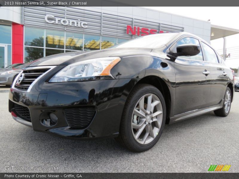 Super Black / Charcoal 2013 Nissan Sentra SR