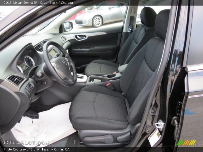  2013 Sentra SR Charcoal Interior