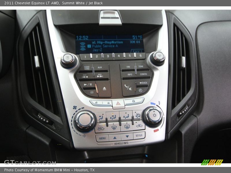 Summit White / Jet Black 2011 Chevrolet Equinox LT AWD