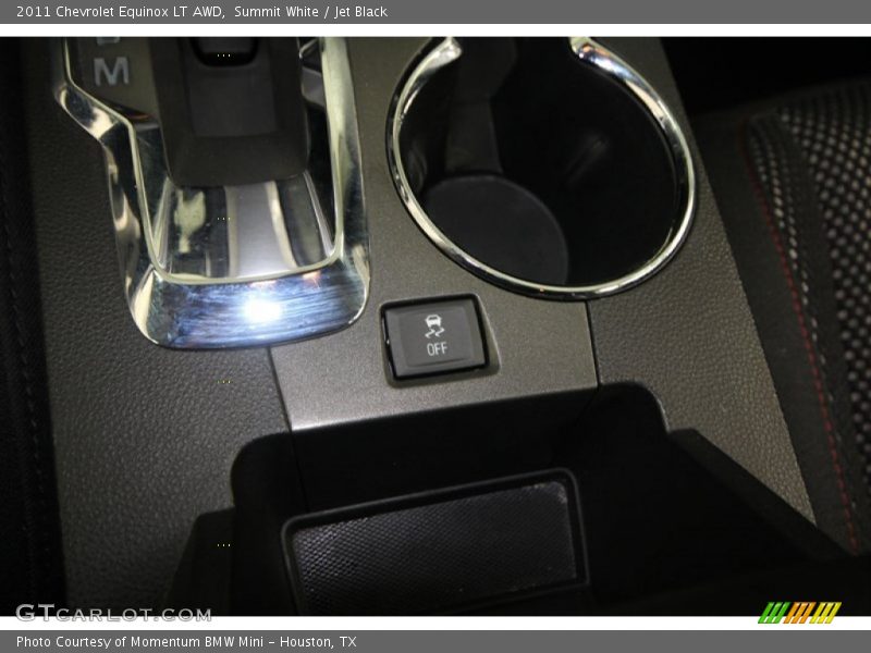 Summit White / Jet Black 2011 Chevrolet Equinox LT AWD