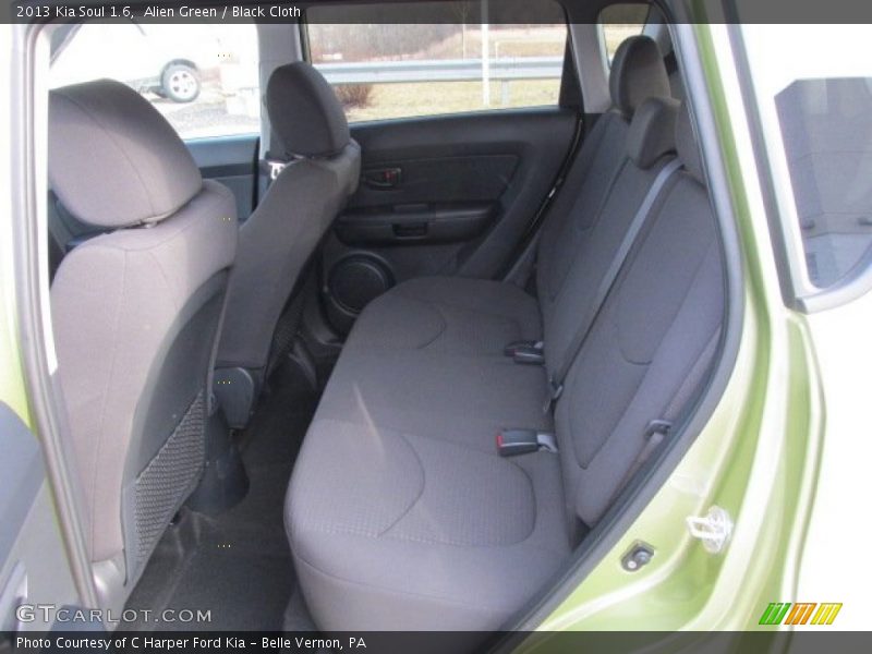 Alien Green / Black Cloth 2013 Kia Soul 1.6