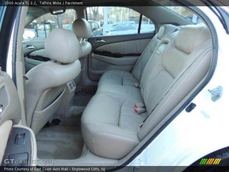 Taffeta White / Parchment 2000 Acura TL 3.2