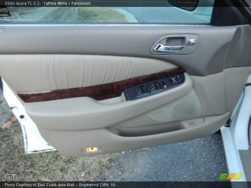 Taffeta White / Parchment 2000 Acura TL 3.2