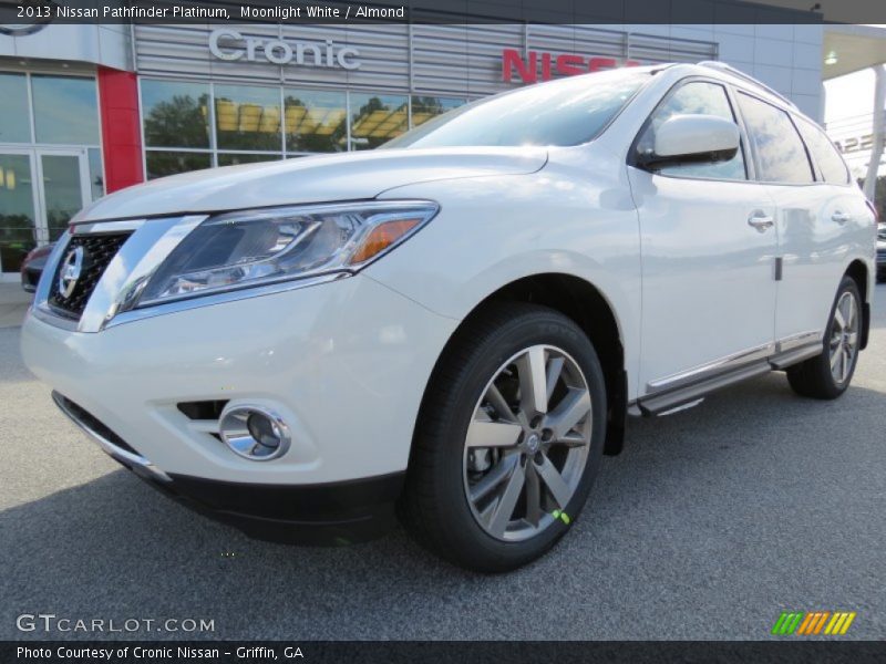 Moonlight White / Almond 2013 Nissan Pathfinder Platinum