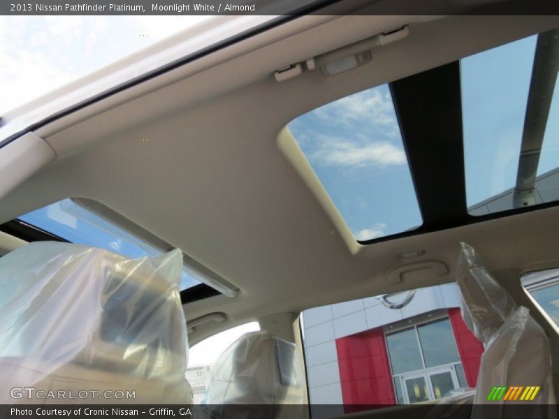 Moonlight White / Almond 2013 Nissan Pathfinder Platinum