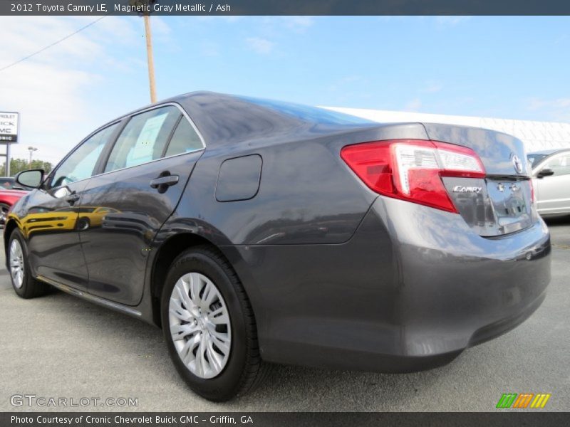 Magnetic Gray Metallic / Ash 2012 Toyota Camry LE