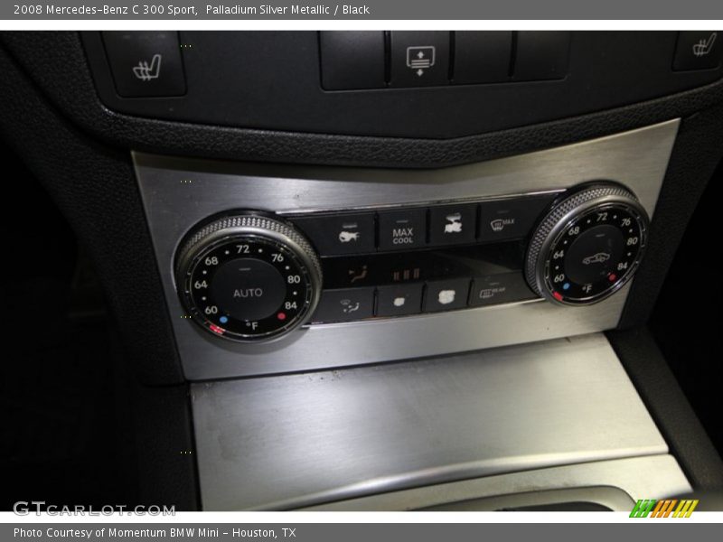 Controls of 2008 C 300 Sport