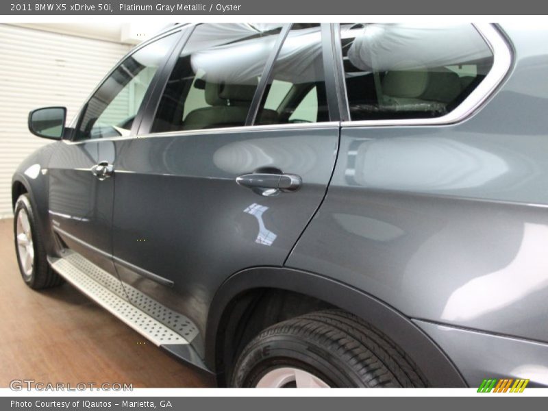 Platinum Gray Metallic / Oyster 2011 BMW X5 xDrive 50i