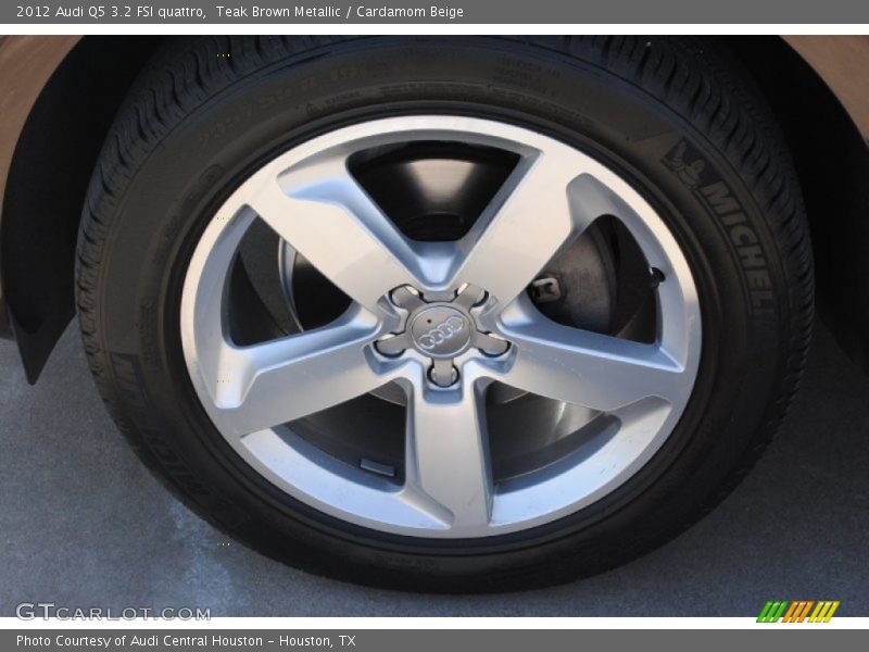 Teak Brown Metallic / Cardamom Beige 2012 Audi Q5 3.2 FSI quattro