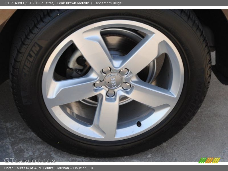 Teak Brown Metallic / Cardamom Beige 2012 Audi Q5 3.2 FSI quattro