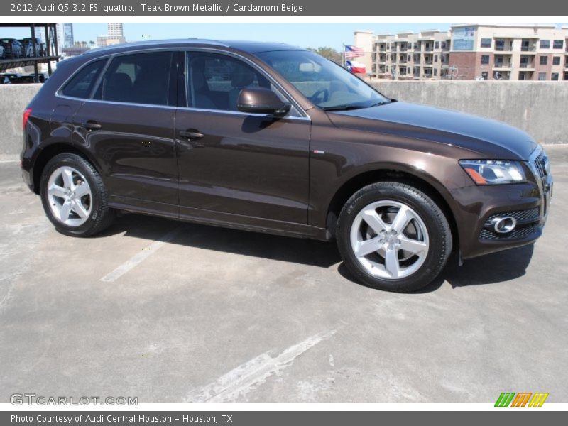  2012 Q5 3.2 FSI quattro Teak Brown Metallic