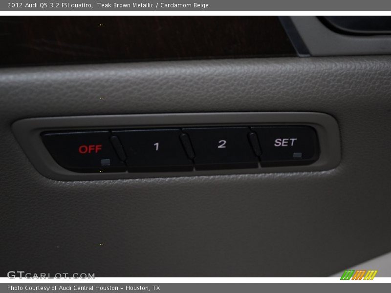 Teak Brown Metallic / Cardamom Beige 2012 Audi Q5 3.2 FSI quattro