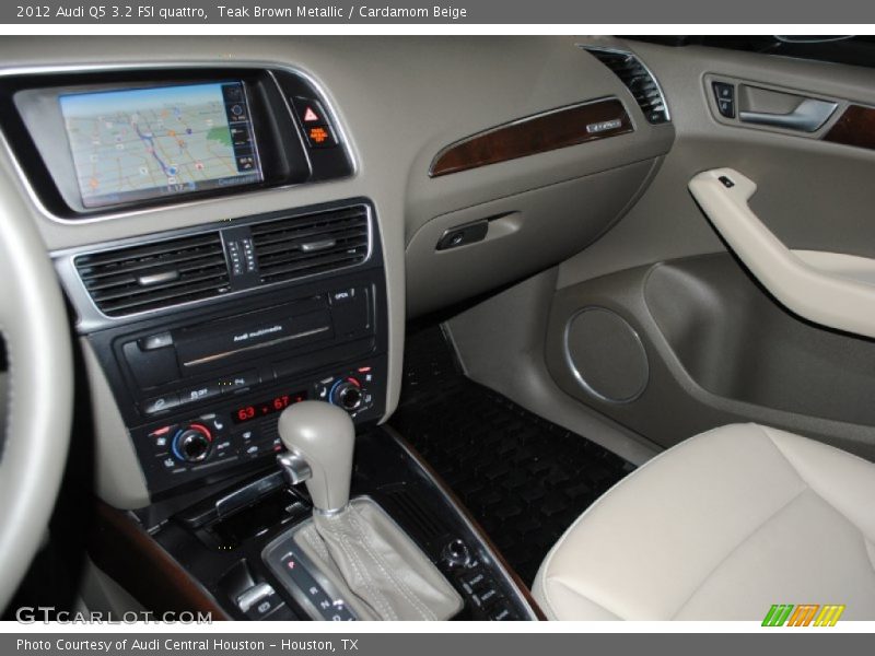 Teak Brown Metallic / Cardamom Beige 2012 Audi Q5 3.2 FSI quattro