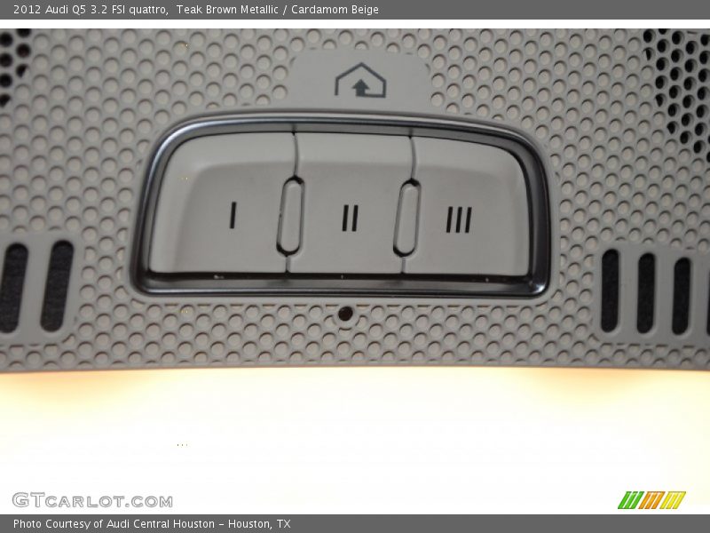 Teak Brown Metallic / Cardamom Beige 2012 Audi Q5 3.2 FSI quattro