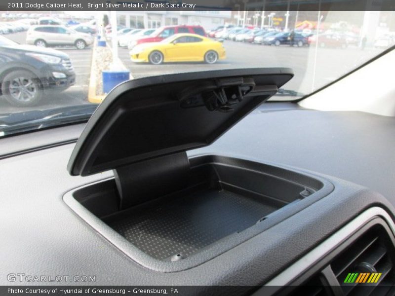 Bright Silver Metallic / Dark Slate Gray 2011 Dodge Caliber Heat