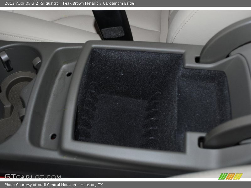 Teak Brown Metallic / Cardamom Beige 2012 Audi Q5 3.2 FSI quattro