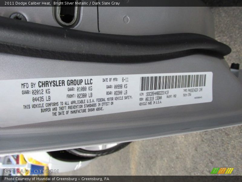 Bright Silver Metallic / Dark Slate Gray 2011 Dodge Caliber Heat
