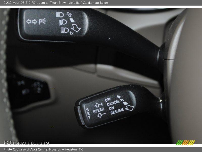 Teak Brown Metallic / Cardamom Beige 2012 Audi Q5 3.2 FSI quattro