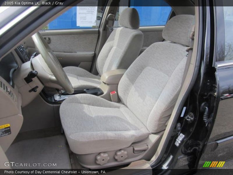 Front Seat of 2005 Optima LX