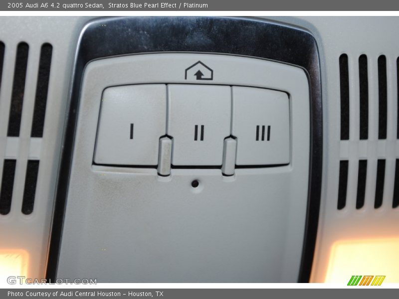 Stratos Blue Pearl Effect / Platinum 2005 Audi A6 4.2 quattro Sedan