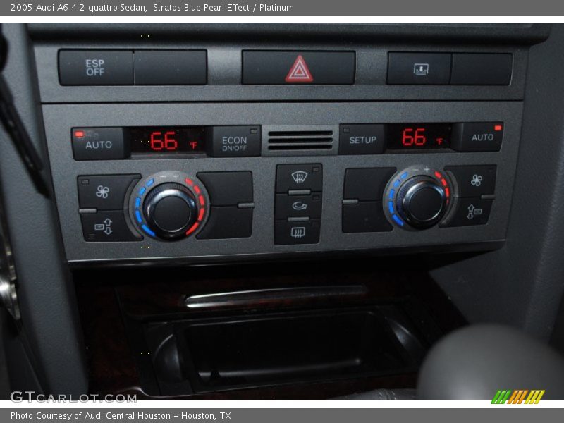 Stratos Blue Pearl Effect / Platinum 2005 Audi A6 4.2 quattro Sedan
