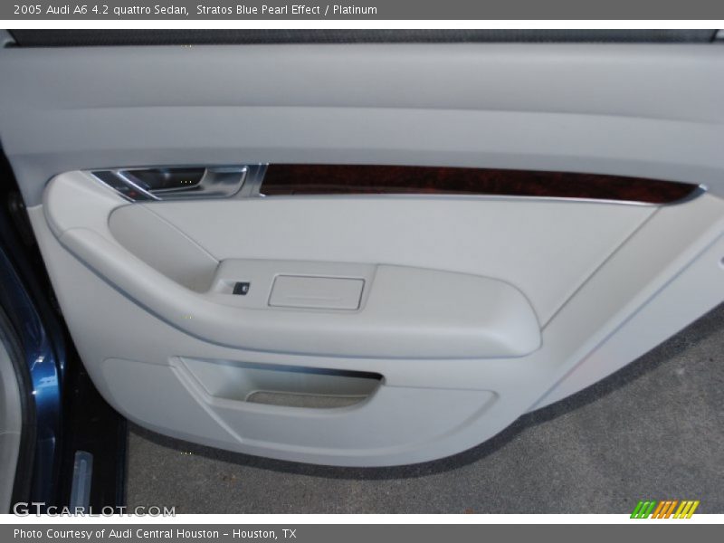 Stratos Blue Pearl Effect / Platinum 2005 Audi A6 4.2 quattro Sedan
