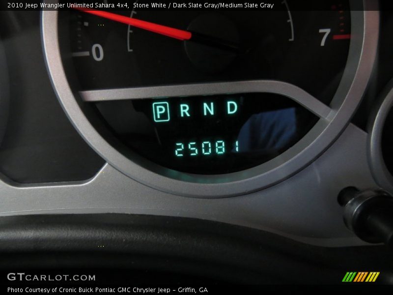 Stone White / Dark Slate Gray/Medium Slate Gray 2010 Jeep Wrangler Unlimited Sahara 4x4