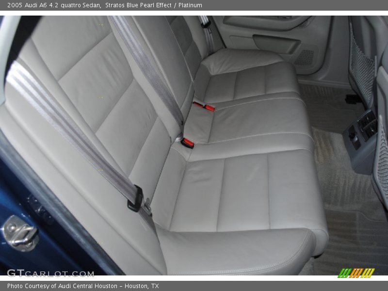 Stratos Blue Pearl Effect / Platinum 2005 Audi A6 4.2 quattro Sedan