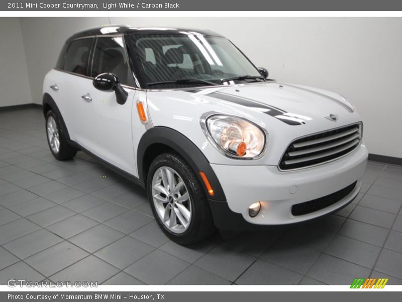 Light White / Carbon Black 2011 Mini Cooper Countryman