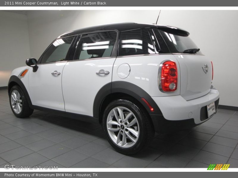 Light White / Carbon Black 2011 Mini Cooper Countryman