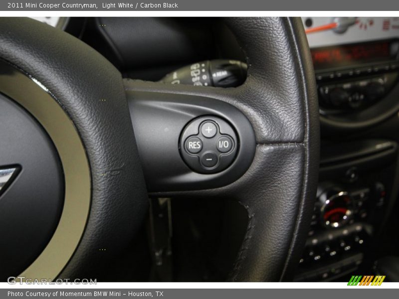 Light White / Carbon Black 2011 Mini Cooper Countryman