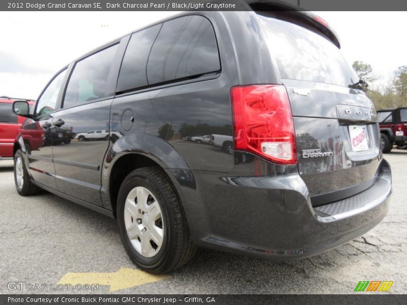 Dark Charcoal Pearl / Black/Light Graystone 2012 Dodge Grand Caravan SE