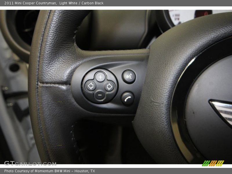 Light White / Carbon Black 2011 Mini Cooper Countryman