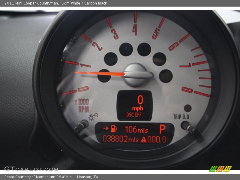 Light White / Carbon Black 2011 Mini Cooper Countryman