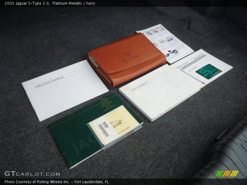 Books/Manuals of 2003 S-Type 3.0