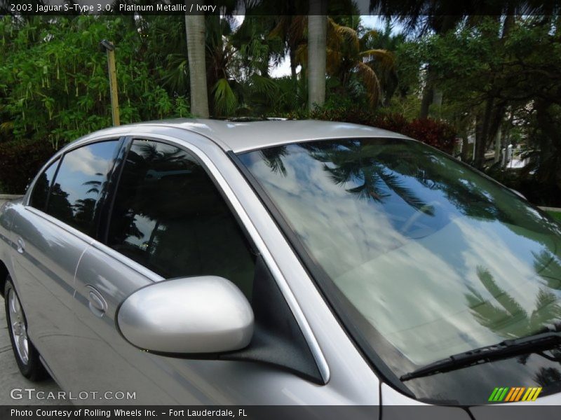 Platinum Metallic / Ivory 2003 Jaguar S-Type 3.0
