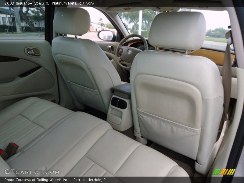 Platinum Metallic / Ivory 2003 Jaguar S-Type 3.0