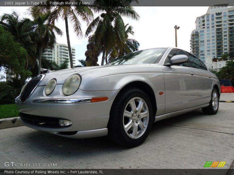 Platinum Metallic / Ivory 2003 Jaguar S-Type 3.0