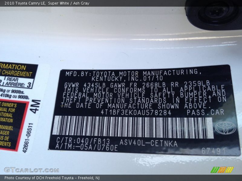 Super White / Ash Gray 2010 Toyota Camry LE