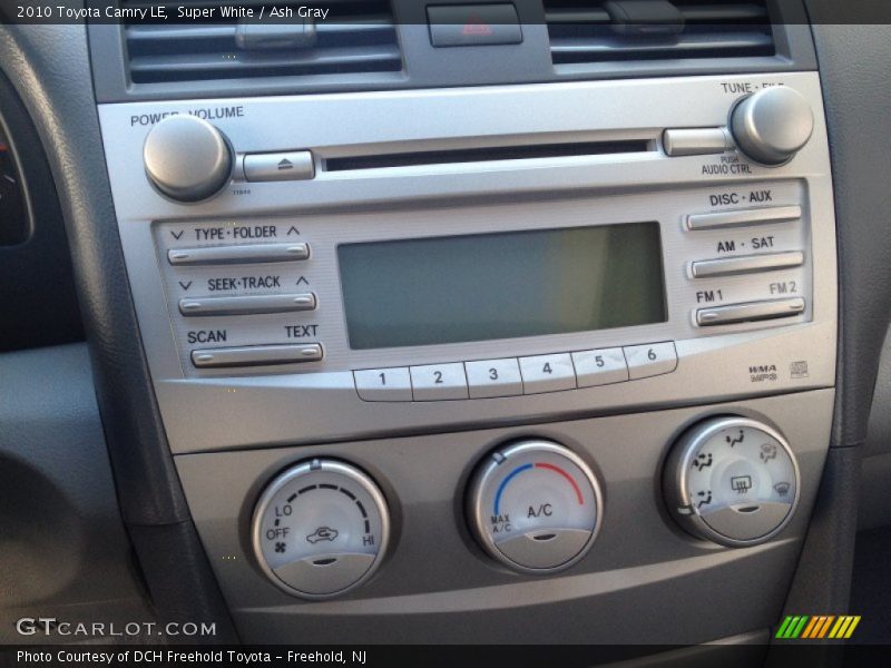 Super White / Ash Gray 2010 Toyota Camry LE