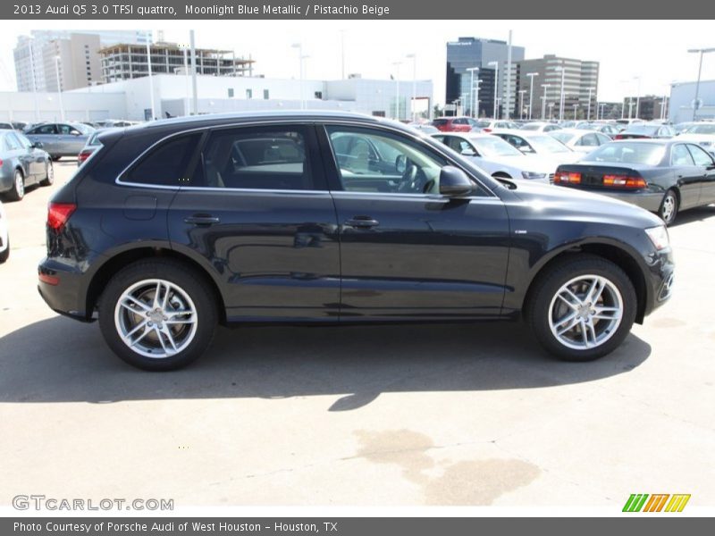 Moonlight Blue Metallic / Pistachio Beige 2013 Audi Q5 3.0 TFSI quattro