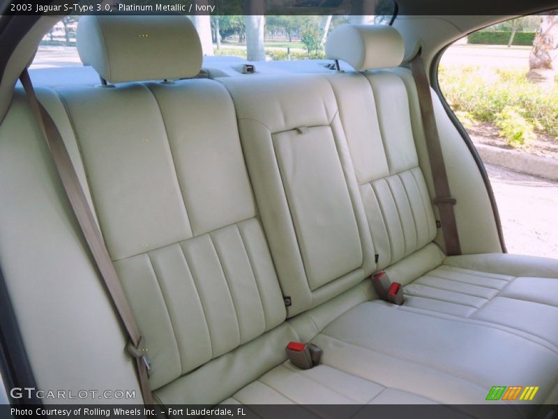 Rear Seat of 2003 S-Type 3.0