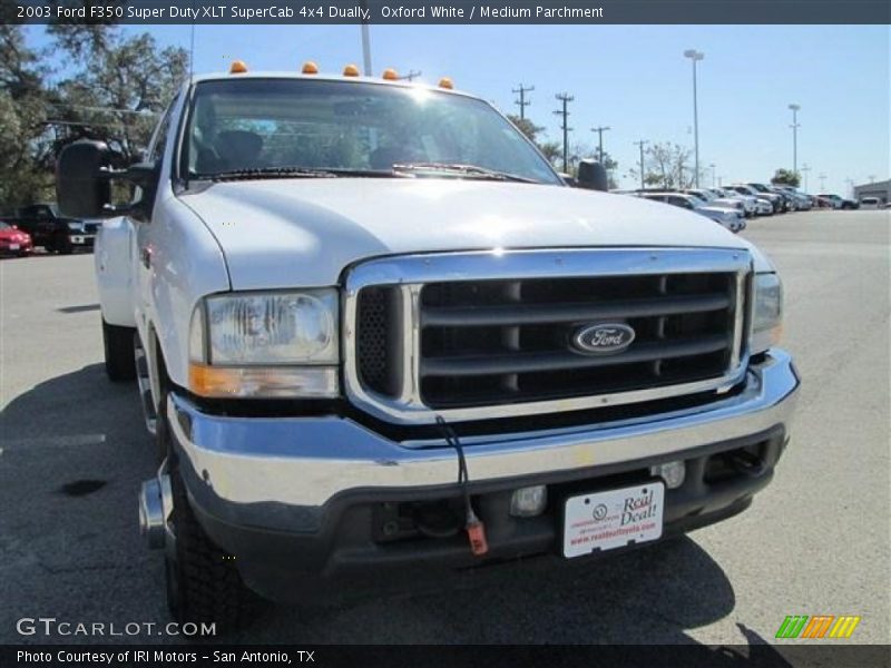Oxford White / Medium Parchment 2003 Ford F350 Super Duty XLT SuperCab 4x4 Dually