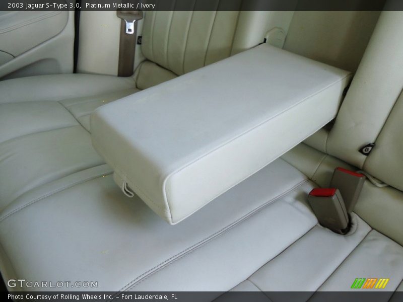 Platinum Metallic / Ivory 2003 Jaguar S-Type 3.0