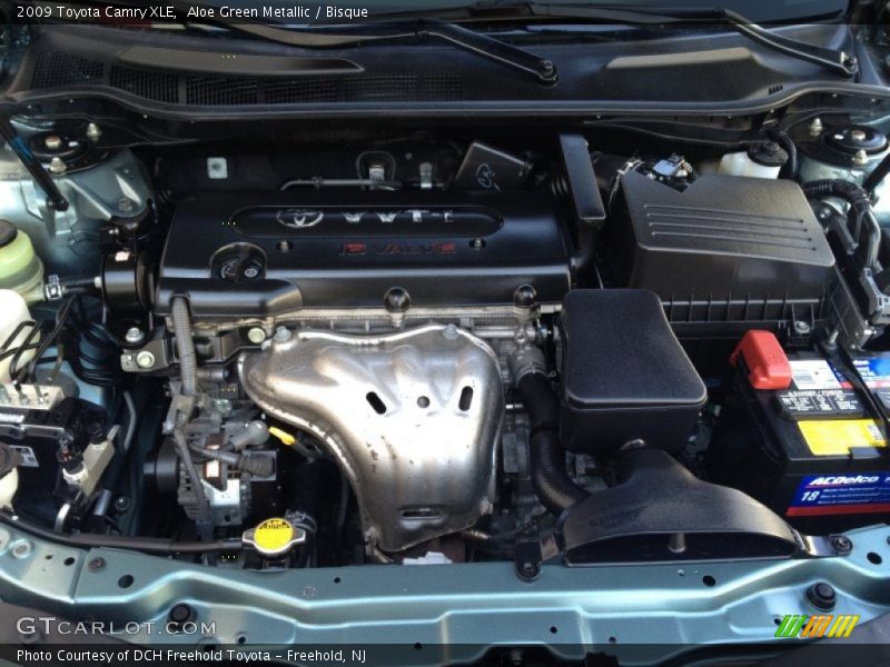Aloe Green Metallic / Bisque 2009 Toyota Camry XLE