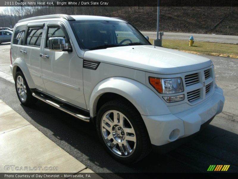Bright White / Dark Slate Gray 2011 Dodge Nitro Heat 4x4