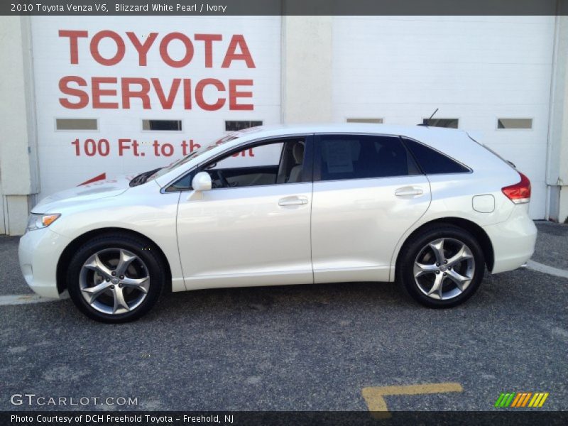 Blizzard White Pearl / Ivory 2010 Toyota Venza V6