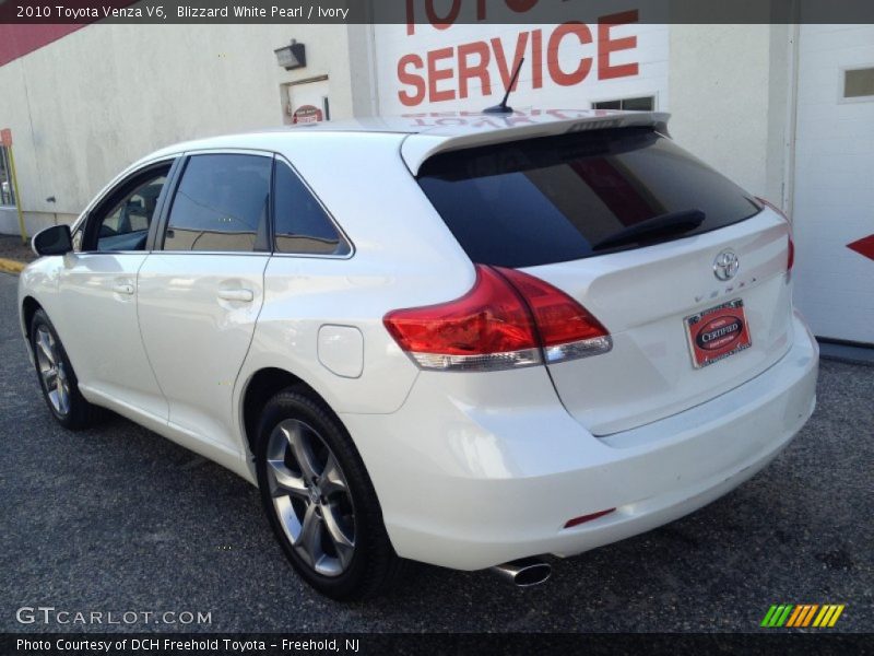 Blizzard White Pearl / Ivory 2010 Toyota Venza V6