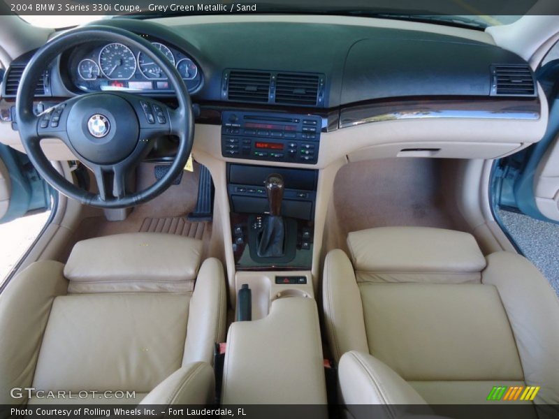 Dashboard of 2004 3 Series 330i Coupe